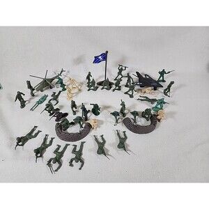 Vintage Lot Of 45 Military Toy Plastic Figures
